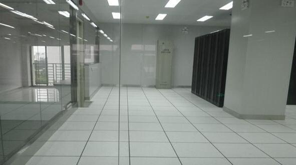 榴莲APP汅免费无限看地板3.jpg